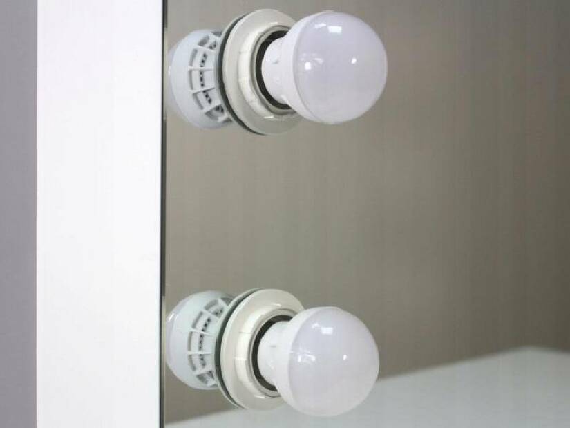 Toaletni stolić Glamorous (s LED rasvjetom) (bijela)